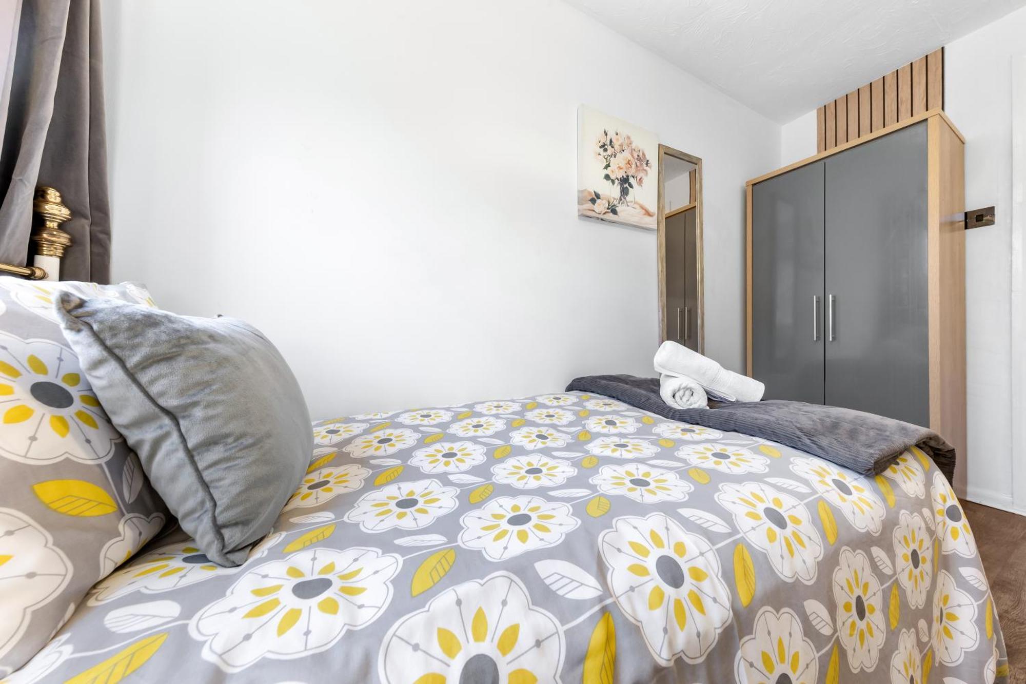 Quirky Canary 2Bed, Free Parking, Smart Tv & Games London Exterior photo
